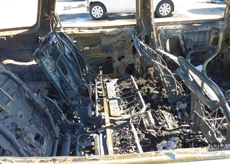 2014 Nissan Pathfinder Platinum из США, поврежденный, VIN 5N1AR2MN4EC679056